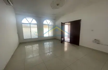 Apartment - 1 Bedroom - 1 Bathroom for rent in Al Mushrif - Abu Dhabi