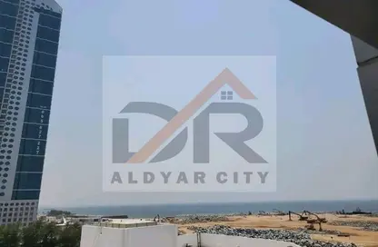 Apartment - 2 Bedrooms - 1 Bathroom for rent in Ajman Corniche Residences - Ajman Corniche Road - Ajman