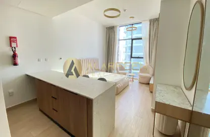 Apartment - Studio - 1 Bathroom for rent in Regina Tower - Jumeirah Village Circle - Dubai