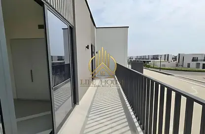 Townhouse - 4 Bedrooms - 4 Bathrooms for sale in Greenviews 2 - EMAAR South - Dubai South (Dubai World Central) - Dubai