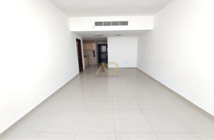 Apartment - 1 Bathroom for rent in Al Nahda Residential Complex - Al Nahda - Sharjah