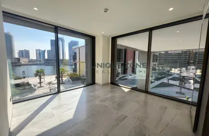 Apartment - 2 Bedrooms - 3 Bathrooms for sale in Peninsula Five - Peninsula - Business Bay - Dubai