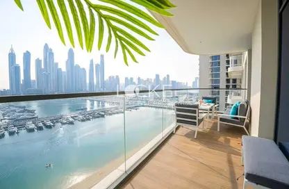 Apartment - 2 Bedrooms - 2 Bathrooms for sale in Marina Vista - EMAAR Beachfront - Dubai Harbour - Dubai