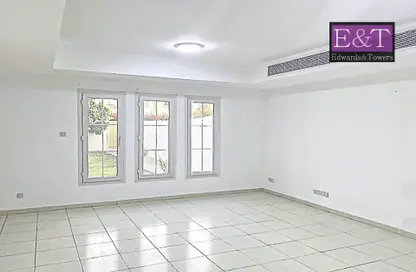 Villa - 3 Bedrooms - 2 Bathrooms for rent in Springs 15 - The Springs - Dubai