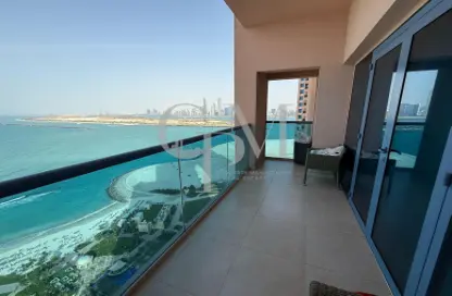 Apartment - 3 Bedrooms - 5 Bathrooms for sale in Fairmont Marina Residences - The Marina - Abu Dhabi