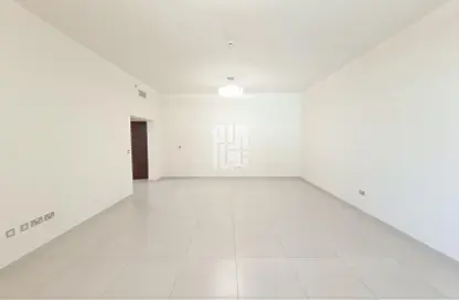 Apartment - 2 Bedrooms - 3 Bathrooms for rent in Capital Centre - Abu Dhabi