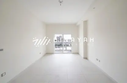 Apartment - 1 Bedroom - 2 Bathrooms for sale in La Residence - Jumeirah Village Triangle - Dubai