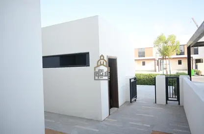 Villa - 4 Bedrooms - 5 Bathrooms for sale in Redwoods - Yas Acres - Yas Island - Abu Dhabi