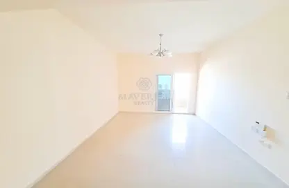 Apartment - 1 Bedroom - 1 Bathroom for rent in Hend Tower - Al Taawun Street - Al Taawun - Sharjah