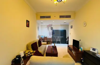 صورة لـ غرفة المعيشة شقة - غرفة نوم - 2 حمامات للبيع في برج سابا 2 - (JLT) مجمع Q - أبراج بحيرة الجميرا - دبي ، صورة رقم 1