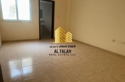 Apartment - 3 Bedrooms - 2 Bathrooms for rent in Al Mahatta - Al Qasimia - Sharjah