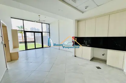 Apartment - 3 Bedrooms - 3 Bathrooms for rent in Al Jaddaf Residence - Al Jaddaf - Dubai