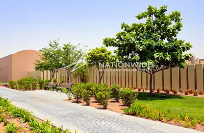 Townhouse - 3 Bedrooms - 4 Bathrooms for rent in Yasmin Community - Al Raha Gardens - Abu Dhabi