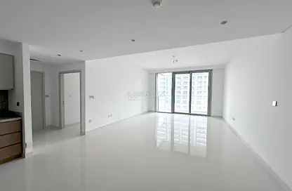 Apartment - 1 Bedroom - 2 Bathrooms for sale in Beach Isle - EMAAR Beachfront - Dubai Harbour - Dubai