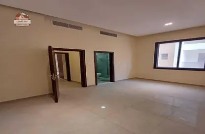 Apartment - 2 Bedrooms - 2 Bathrooms for rent in Al Mowaihat 3 - Al Mowaihat - Ajman