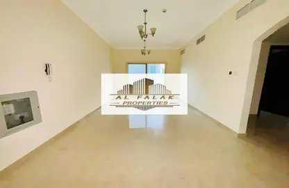 Apartment - 3 Bedrooms - 3 Bathrooms for rent in New Al Taawun Road - Al Taawun - Sharjah