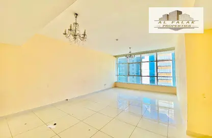 Apartment - 2 Bedrooms - 2 Bathrooms for rent in Al Mamzar - Al Mamzar - Sharjah - Sharjah