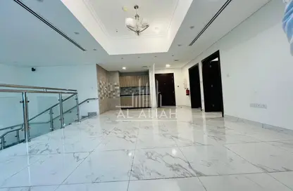 Apartment - 4 Bedrooms - 6 Bathrooms for rent in Mermaid Building - Khalidiya Street - Al Khalidiya - Abu Dhabi