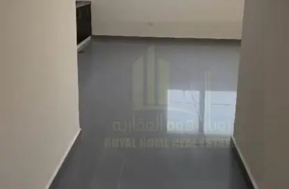 Apartment - 1 Bathroom for rent in Al Alia - Ajman