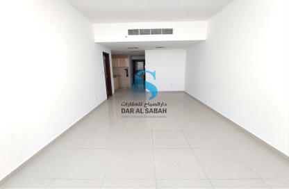 Apartment - 1 Bathroom for rent in Tiger Building Al Qadesia - Al Nahda - Sharjah