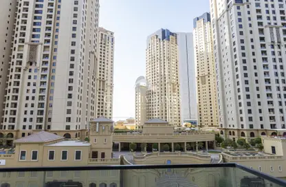 Apartment - 1 Bathroom for rent in LIV Residence - Dubai Marina - Dubai