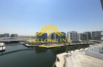 Apartment - 3 Bedrooms - 5 Bathrooms for rent in Al Dana - Al Raha Beach - Abu Dhabi