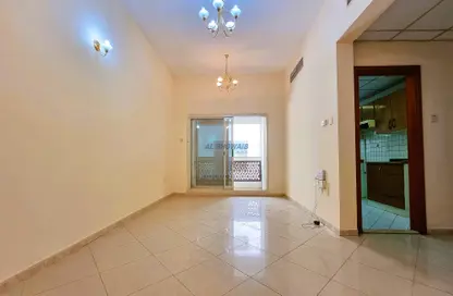 Apartment - 2 Bedrooms - 3 Bathrooms for rent in Al Hamriya - Bur Dubai - Dubai