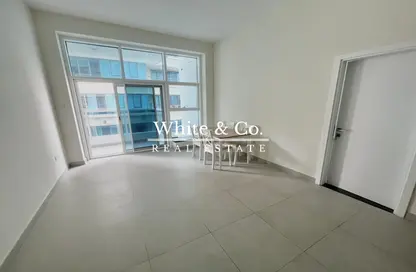 Apartment - 1 Bedroom - 2 Bathrooms for rent in Marina Arcade Tower - Dubai Marina - Dubai