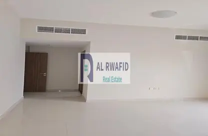 Apartment - 2 Bedrooms - 2 Bathrooms for rent in Al Rashidiya Towers - Al Rashidiya - Ajman Downtown - Ajman