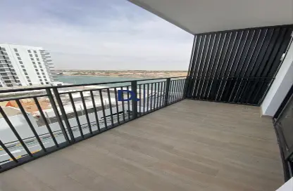 Apartment - 1 Bathroom for sale in Waters Edge - Yas Island - Abu Dhabi