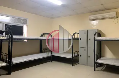 Labor Camp - Studio for rent in Mussafah Industrial Area - Mussafah - Abu Dhabi