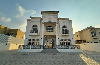 Villa - 5 Bedrooms - 5 Bathrooms for rent in Al Muhaisnah 3 - Al Muhaisnah - Dubai