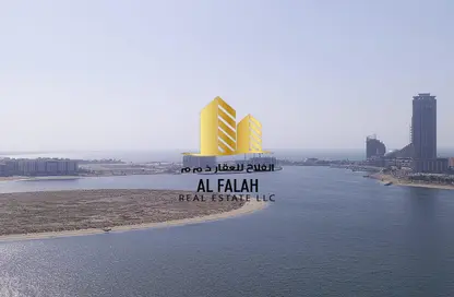 Apartment - 3 Bedrooms - 5 Bathrooms for rent in Al Khan Corniche - Al Khan - Sharjah