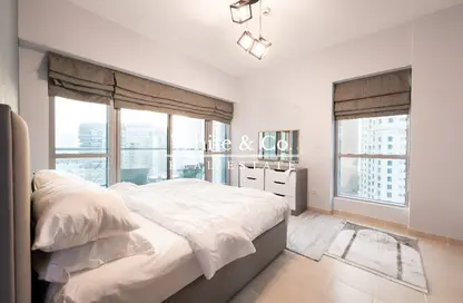 Apartment - 2 Bedrooms - 2 Bathrooms for rent in The Point - Dubai Marina - Dubai