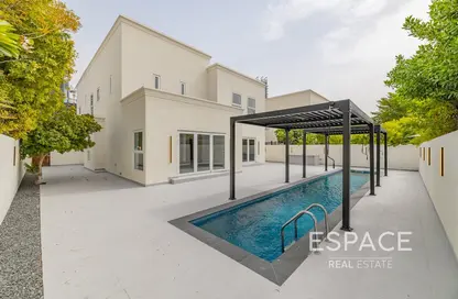 Villa - 4 Bedrooms - 5 Bathrooms for rent in Meadows 1 - Meadows - Dubai