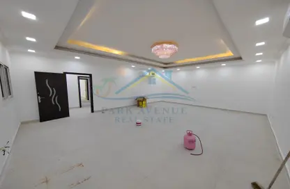Villa - 2 Bedrooms - 2 Bathrooms for rent in Mohamed Bin Zayed Centre - Mohamed Bin Zayed City - Abu Dhabi