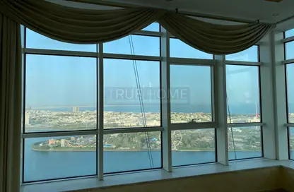 Penthouse - 5 Bedrooms - 7 Bathrooms for sale in Al Ferasa Tower - Al Majaz 1 - Al Majaz - Sharjah