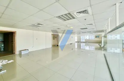 Office Space - Studio - 2 Bathrooms for rent in Fortune Executive - Lake Allure - Jumeirah Lake Towers - Dubai