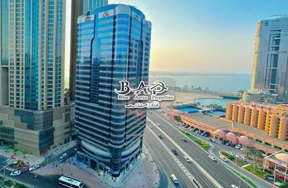 Apartment - 4 Bedrooms - 5 Bathrooms for rent in Alia Tower - Corniche Road - Abu Dhabi