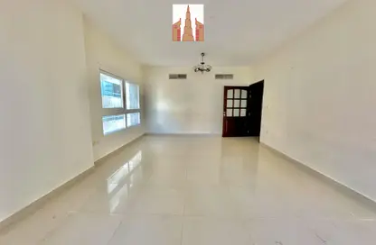 Apartment - 2 Bedrooms - 2 Bathrooms for rent in New Al Taawun Road - Al Taawun - Sharjah