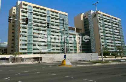 Apartment - 2 Bedrooms - 3 Bathrooms for sale in Al Sana 1 - Al Muneera - Al Raha Beach - Abu Dhabi