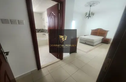 Apartment - 2 Bedrooms - 3 Bathrooms for rent in Al Rumailah building - Al Rumailah 2 - Al Rumaila - Ajman