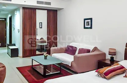 Apartment - 1 Bathroom for rent in Lake Almas West - Jumeirah Lake Towers - Dubai