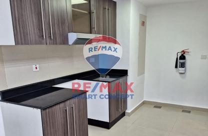 Apartment - 1 Bedroom - 2 Bathrooms for sale in Tower 18 - Al Reef Downtown - Al Reef - Abu Dhabi