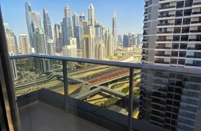 Apartment - 1 Bedroom - 2 Bathrooms for rent in Green Lakes Towers - JLT Cluster S - Jumeirah Lake Towers - Dubai