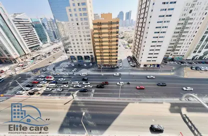 Apartment - 3 Bedrooms - 4 Bathrooms for rent in Al Marjan Tower - Al Falah Street - City Downtown - Abu Dhabi