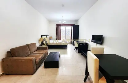 Apartment - Studio - 1 Bathroom for rent in Hanover Square - Jumeirah Village Circle - Dubai