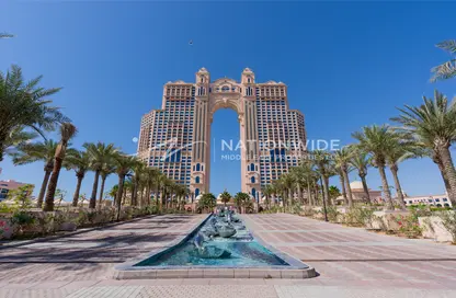 Apartment - 1 Bedroom - 2 Bathrooms for rent in Fairmont Marina Residences - The Marina - Abu Dhabi