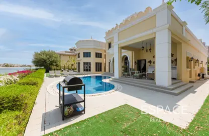 Villa - 6 Bedrooms for sale in Signature Villas Frond L - Signature Villas - Palm Jumeirah - Dubai