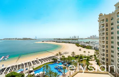 Apartment - 1 Bedroom - 2 Bathrooms for rent in Al Nabat - Shoreline Apartments - Palm Jumeirah - Dubai